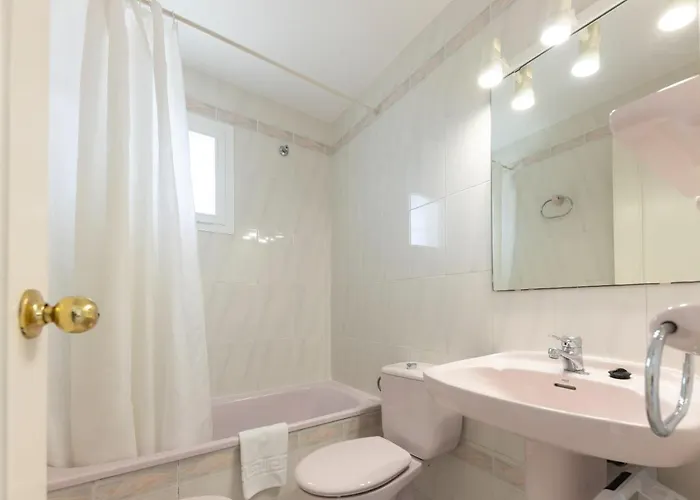 Bravissimo Estel B2 * S'Agaró